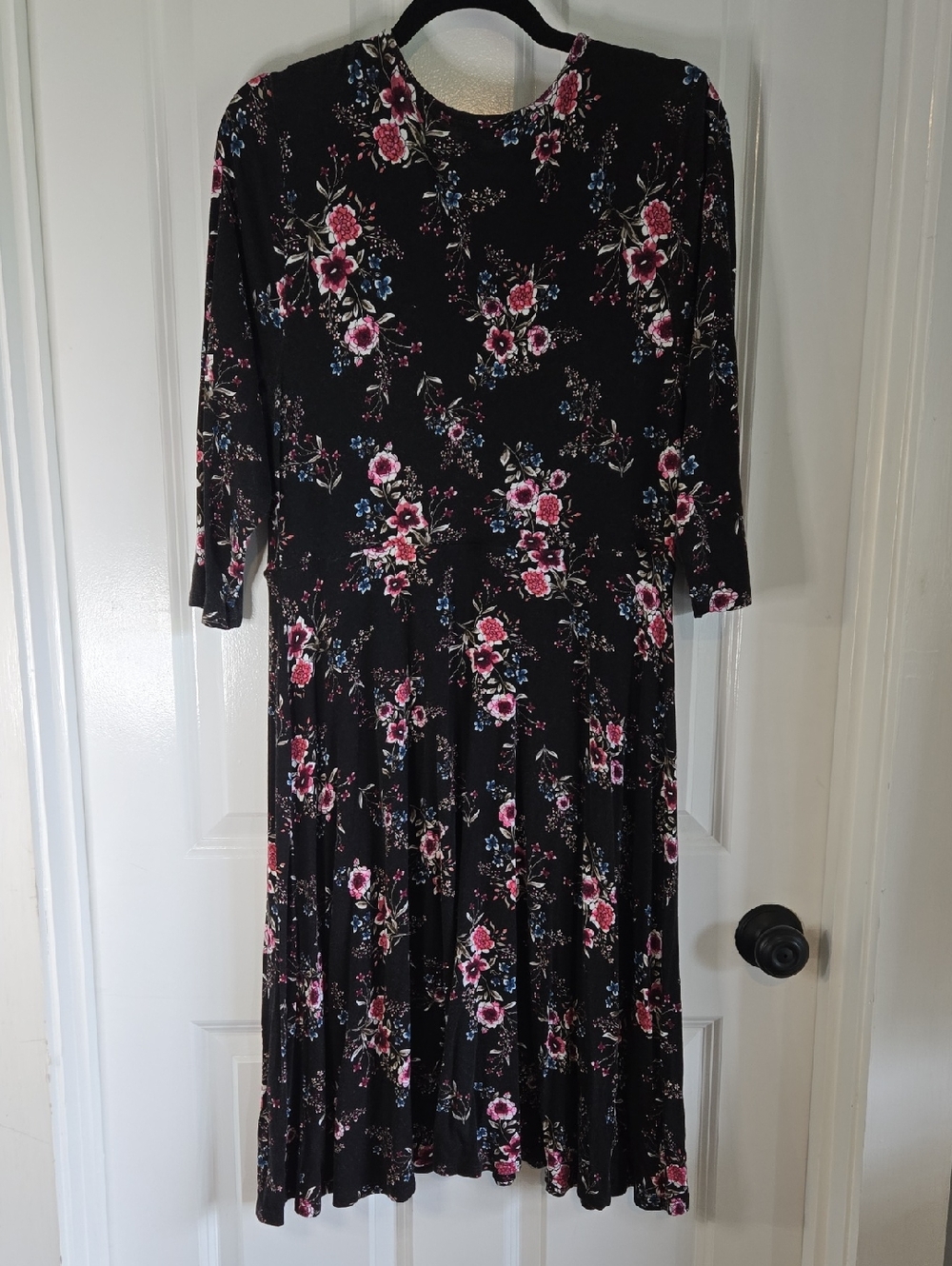 Torrid Dress Black Floral Pink Purple Size 0 Equal to 12 - Picture 5 of 7